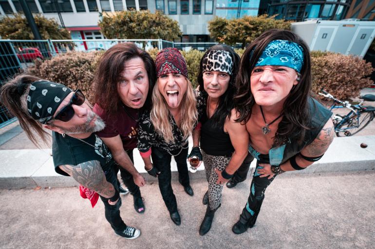 JOHN DIVA & THE ROCKETS OF LOVE